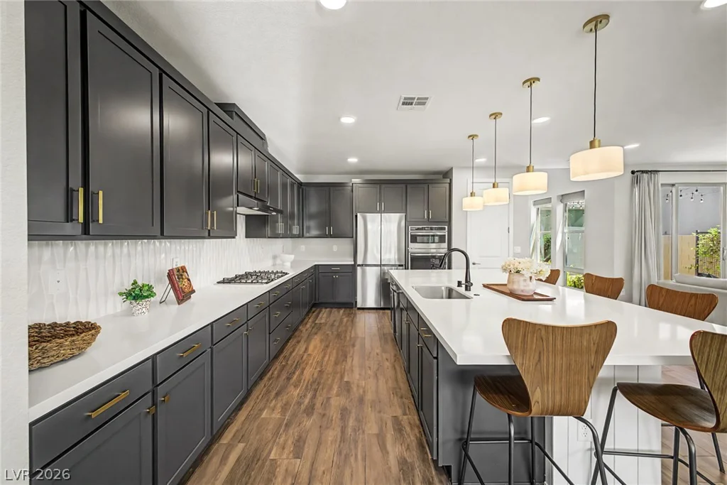 10267 Midnight Meteor, Las Vegas, NV 89166