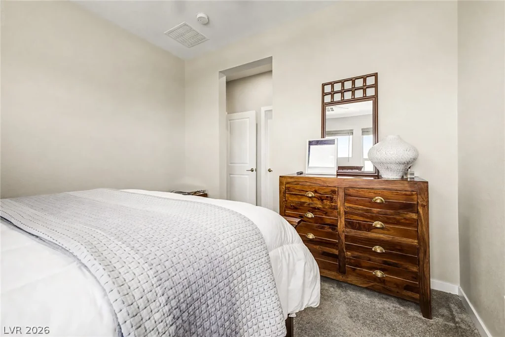 10267 Midnight Meteor, Las Vegas, NV 89166