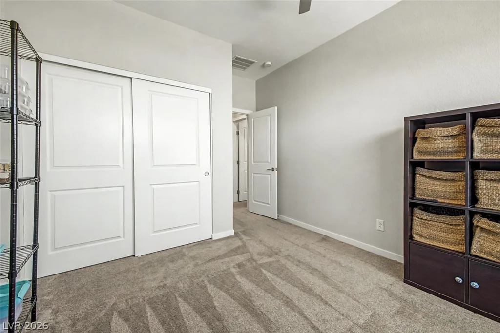 10267 Midnight Meteor, Las Vegas, NV 89166