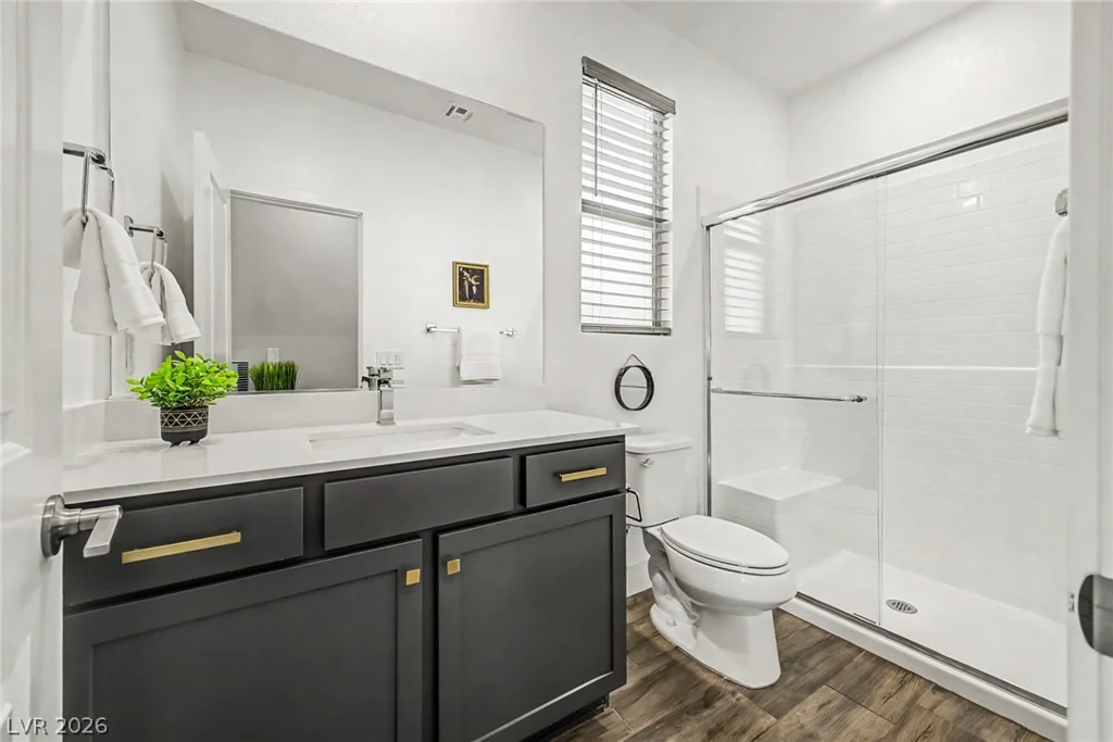 10267 Midnight Meteor, Las Vegas, NV 89166
