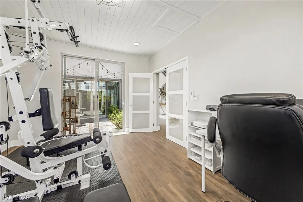 10267 Midnight Meteor, Las Vegas, NV 89166