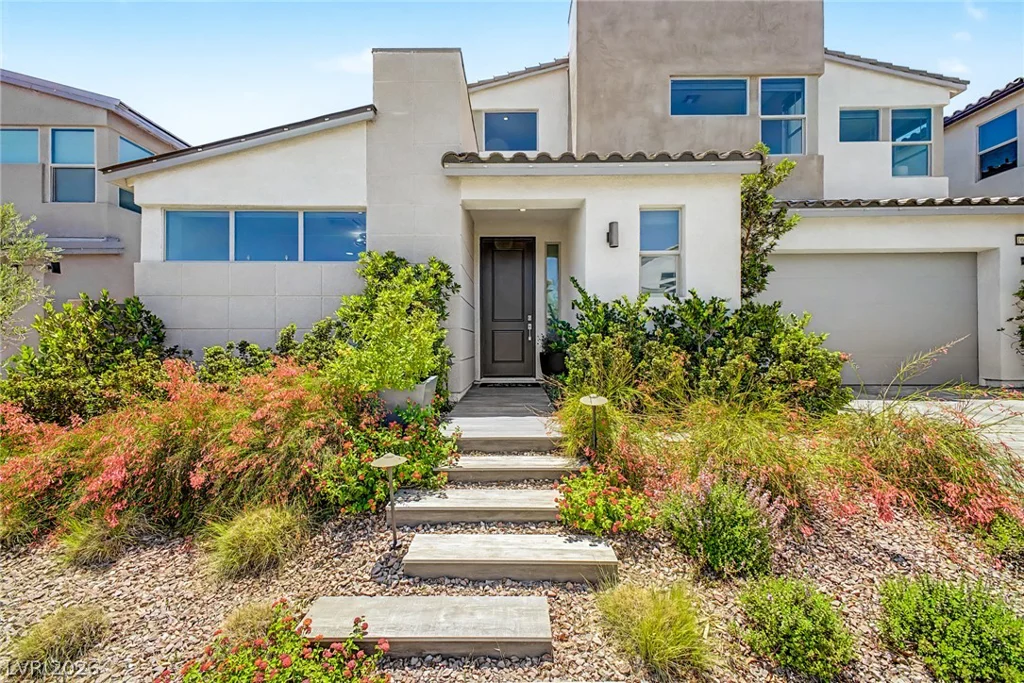 10267 Midnight Meteor, Las Vegas, NV 89166