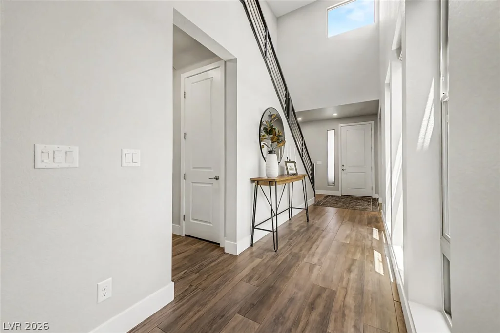 10267 Midnight Meteor, Las Vegas, NV 89166