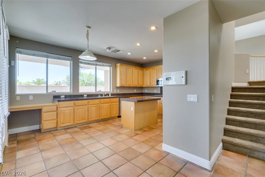 2200 Menifee, Las Vegas, NV 89134