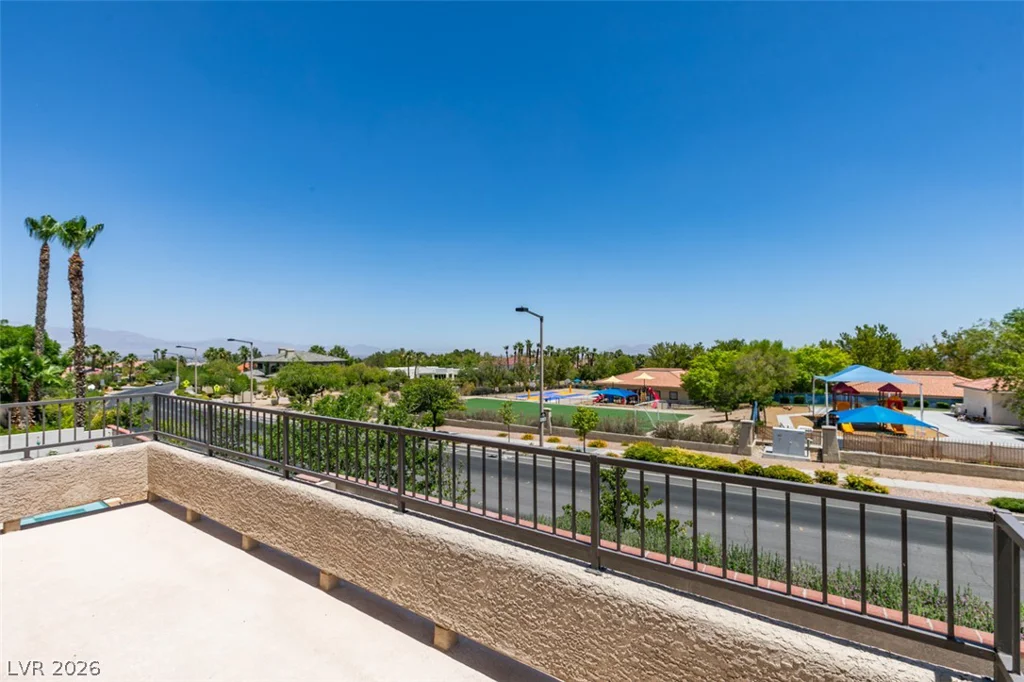 2200 Menifee, Las Vegas, NV 89134