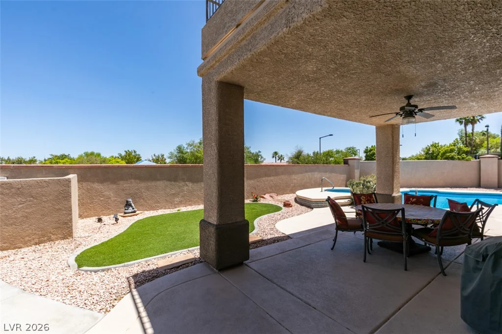 2200 Menifee, Las Vegas, NV 89134