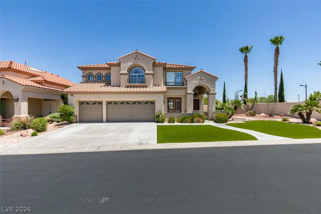 2200 Menifee, Las Vegas, NV 89134