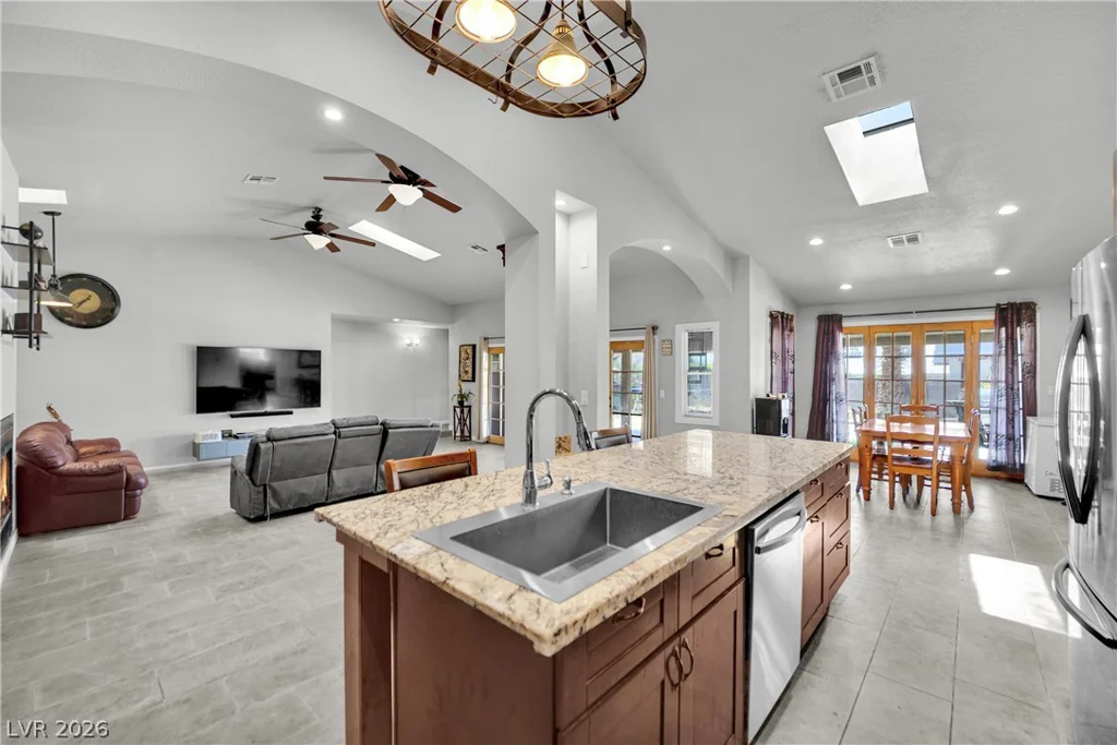 420 Racetrack, Henderson, NV 89015