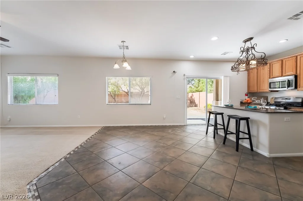 120 Sharp Edge, North Las Vegas, NV 89031