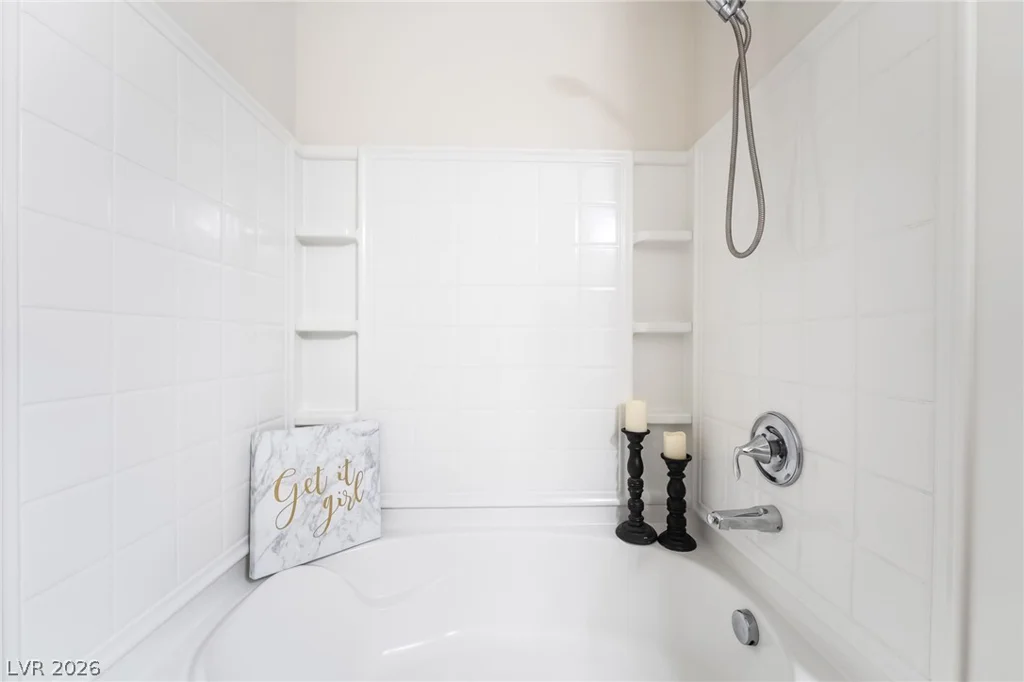 120 Sharp Edge, North Las Vegas, NV 89031