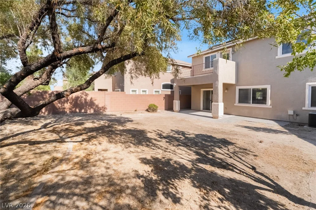 120 Sharp Edge, North Las Vegas, NV 89031