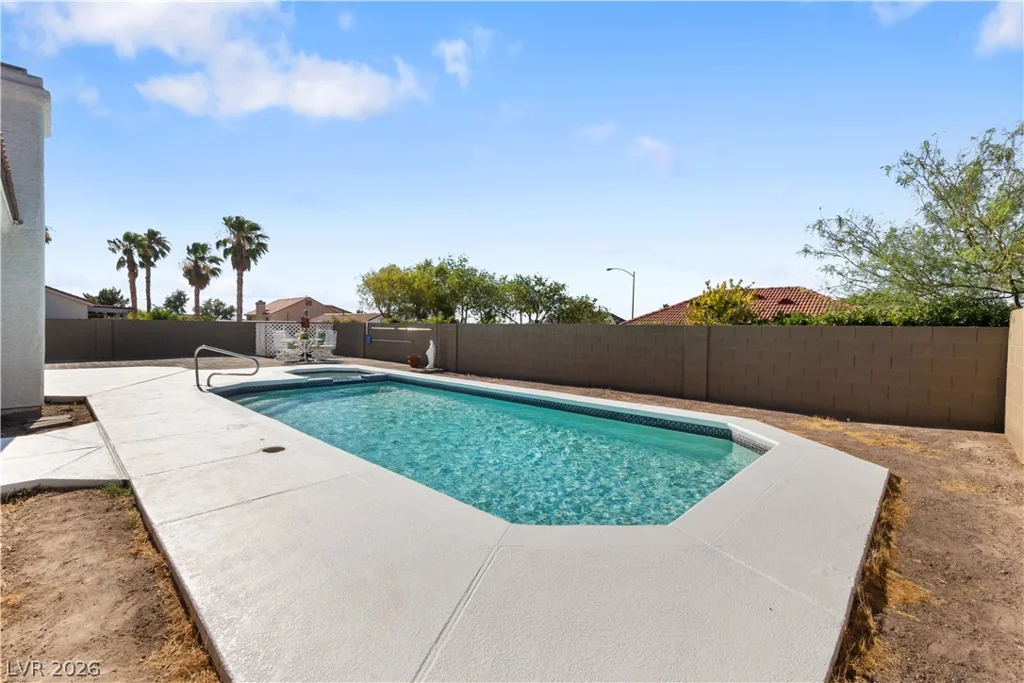 336 Oak Canyon, Henderson, NV 89015