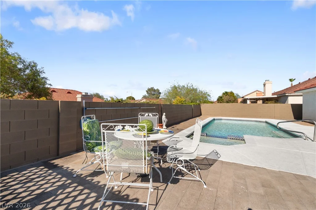 336 Oak Canyon, Henderson, NV 89015