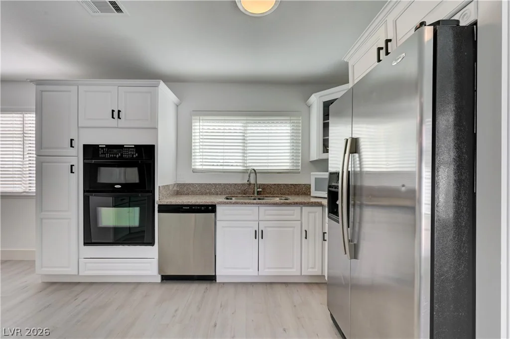 6505 Deadwood, Las Vegas, NV 89108