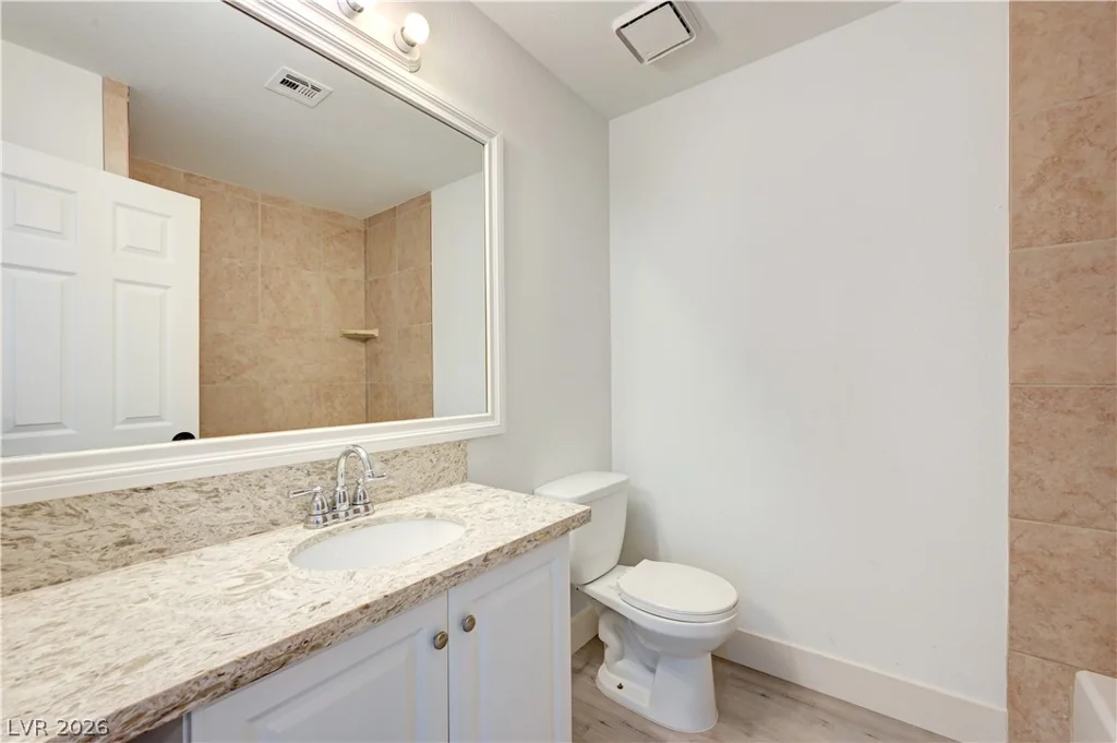 6505 Deadwood, Las Vegas, NV 89108