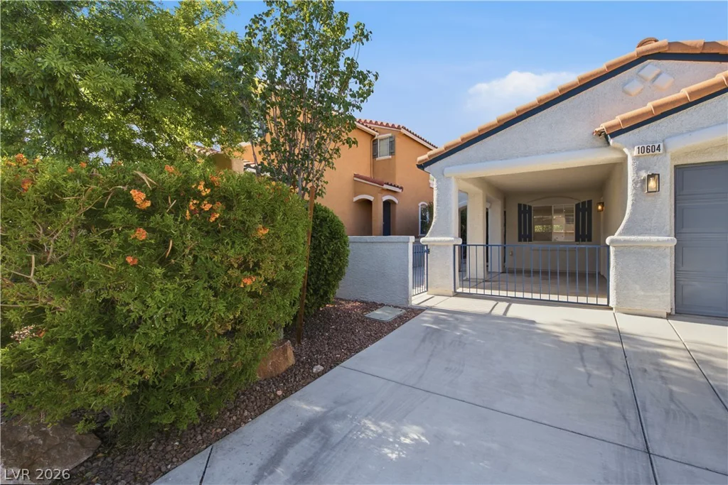 10604 Calico Pines, Las Vegas, NV 89135