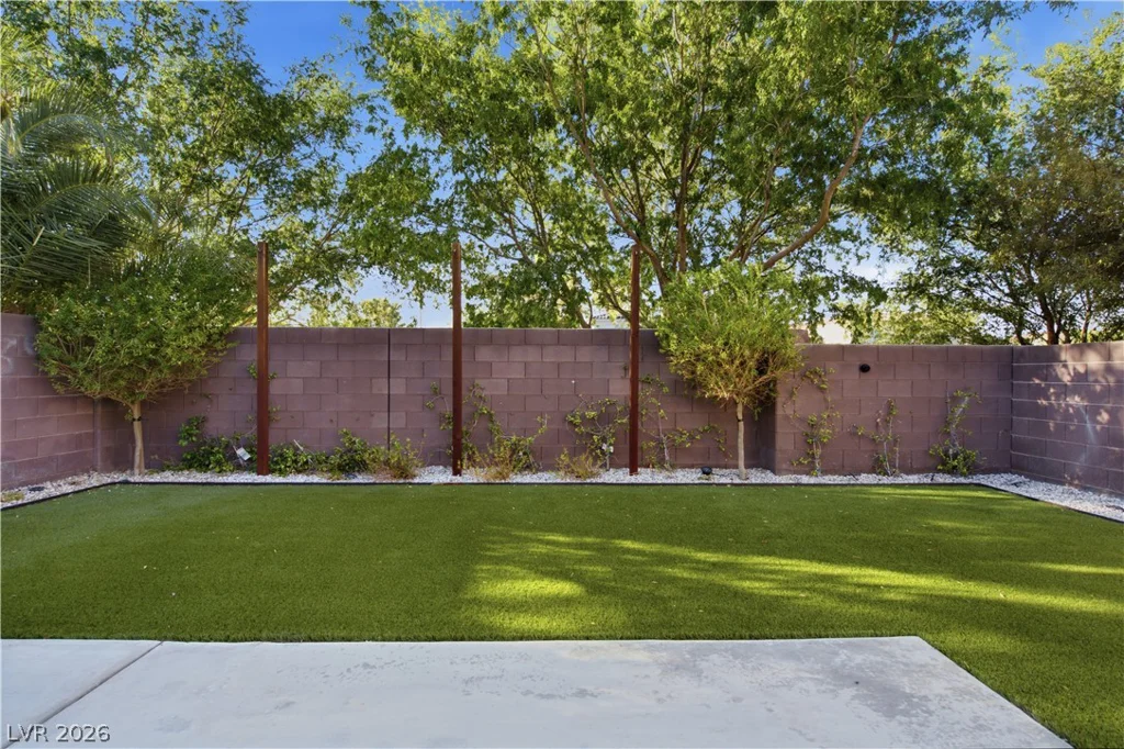 10604 Calico Pines, Las Vegas, NV 89135