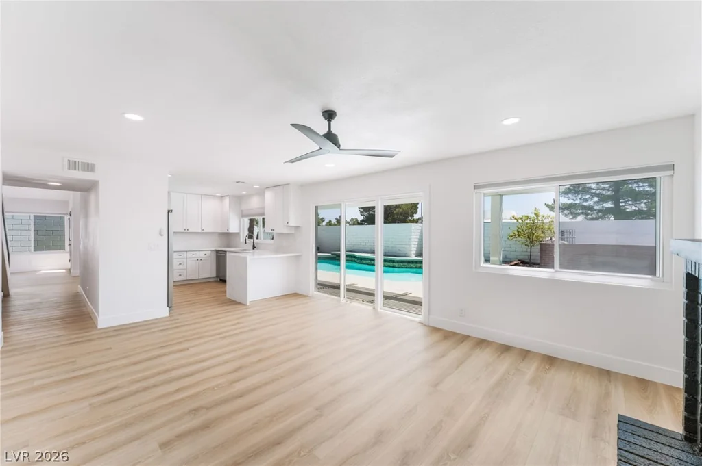 4152 Butterfield, Las Vegas, NV 89103