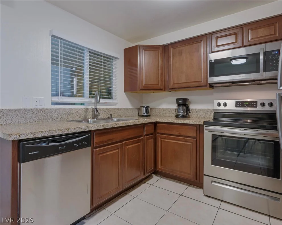 4770 Topaz, Las Vegas, NV 89121