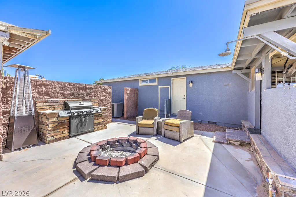 4375 Pinwheel, Logandale, NV 89021