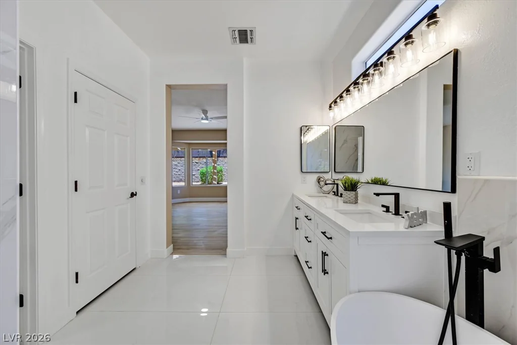 2848 Meadow Park, Henderson, NV 89052
