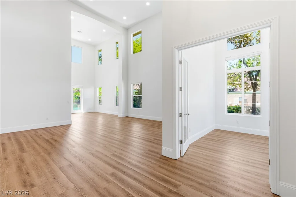 2981 Hammerwood, Las Vegas, NV 89135
