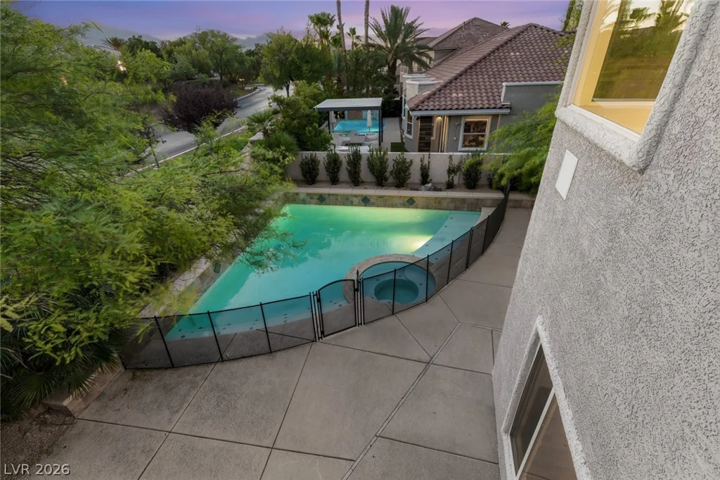 2981 Hammerwood, Las Vegas, NV 89135