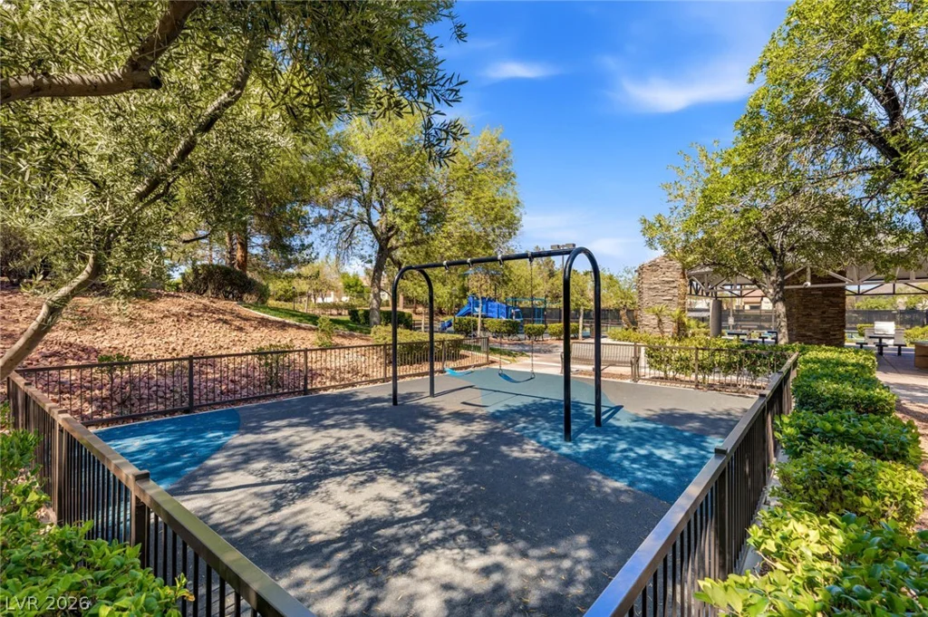 2981 Hammerwood, Las Vegas, NV 89135