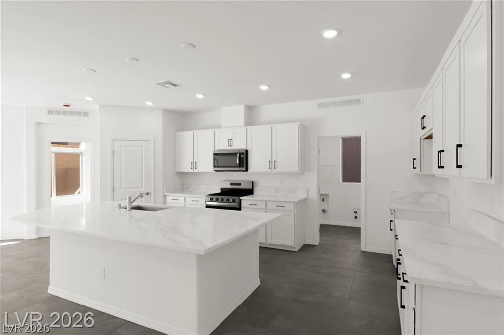 7443 Legacy Point, Las Vegas, NV 89113