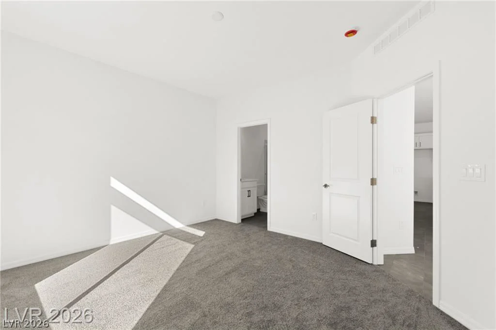 7443 Legacy Point, Las Vegas, NV 89113