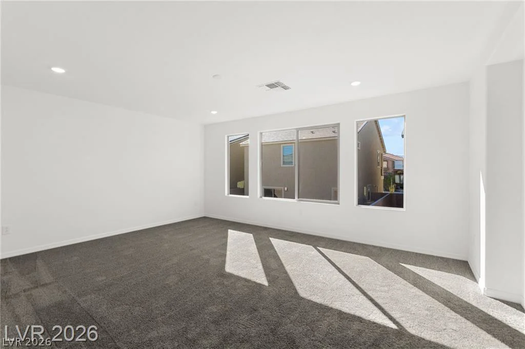 7443 Legacy Point, Las Vegas, NV 89113