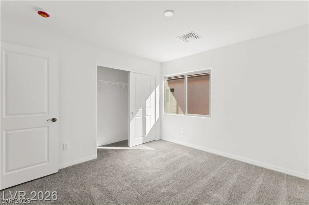 7443 Legacy Point, Las Vegas, NV 89113