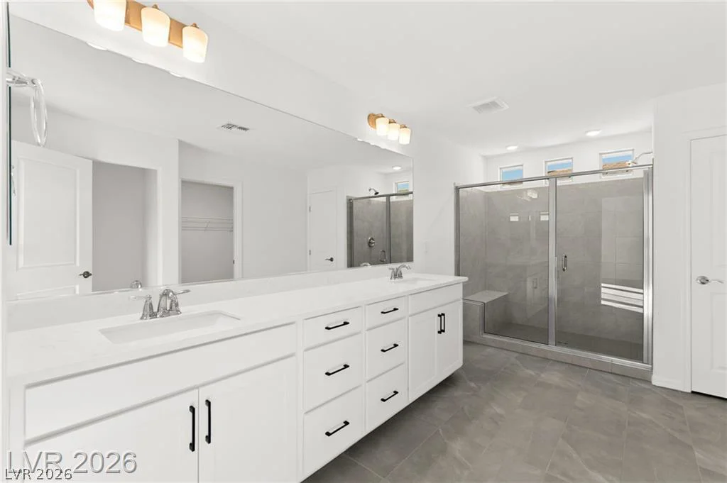 7443 Legacy Point, Las Vegas, NV 89113