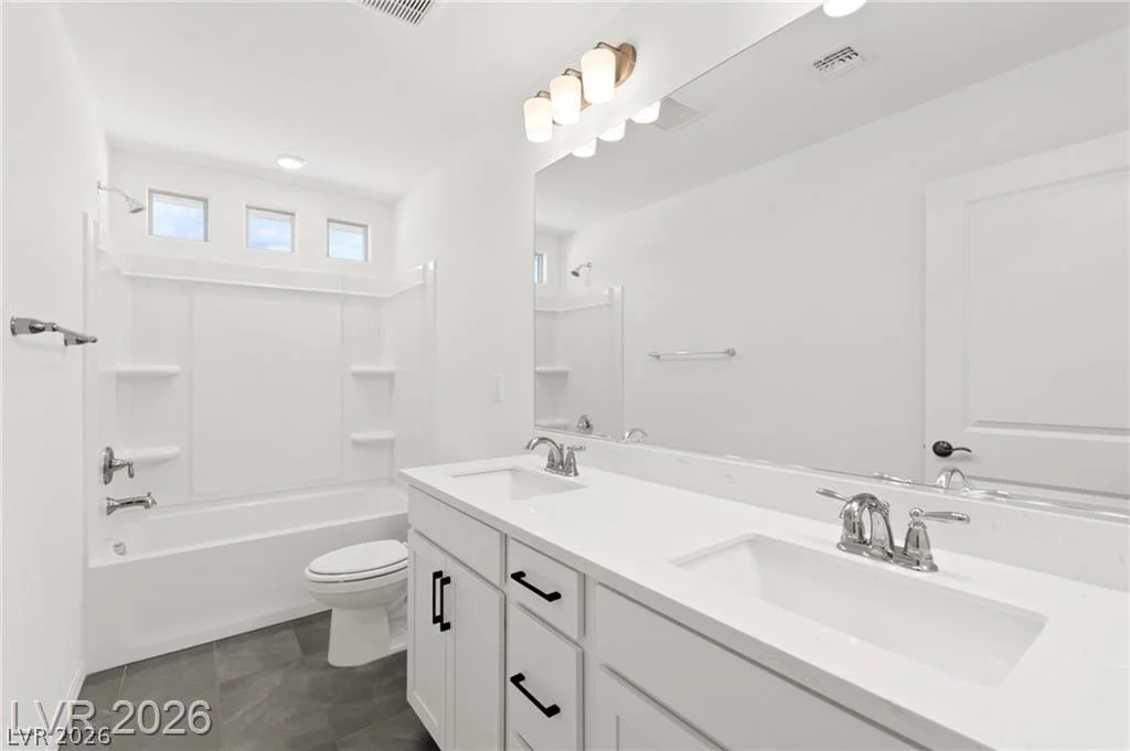 7443 Legacy Point, Las Vegas, NV 89113