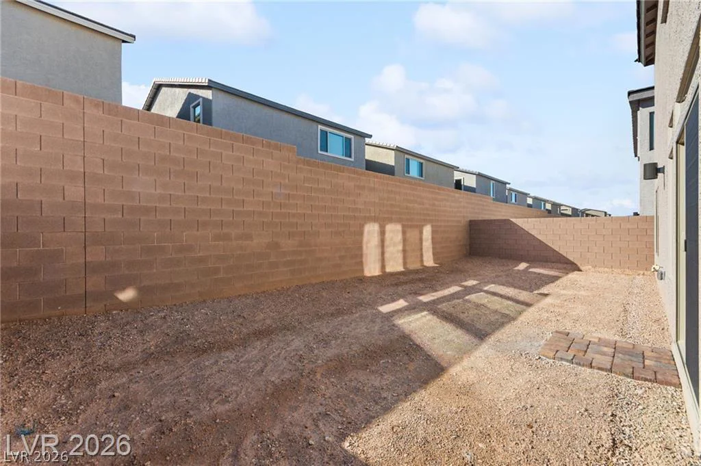 7443 Legacy Point, Las Vegas, NV 89113