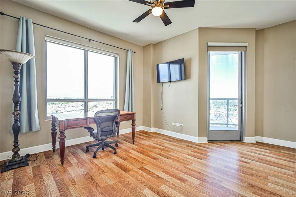 200 Sahara, Las Vegas, NV 89102