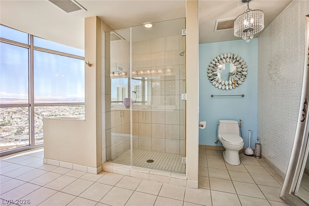 200 Sahara, Las Vegas, NV 89102