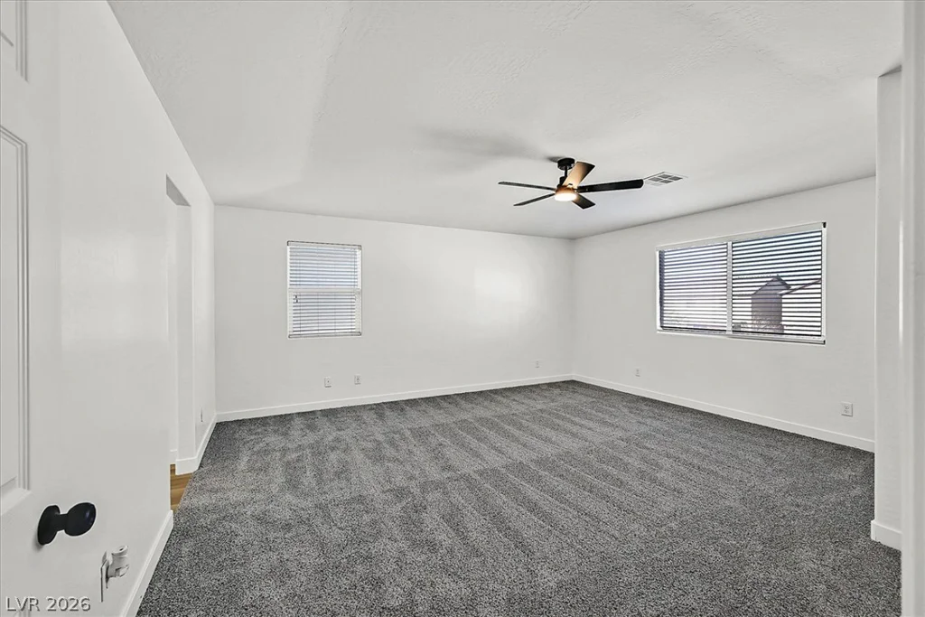 5702 Colbert, North Las Vegas, NV 89081