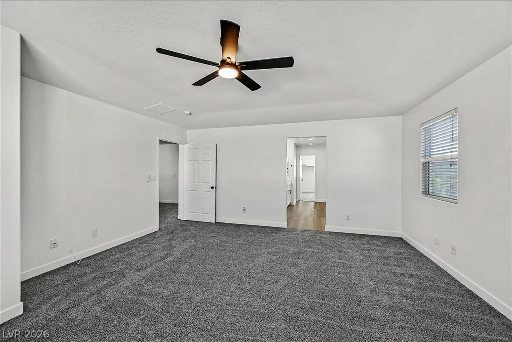 5702 Colbert, North Las Vegas, NV 89081