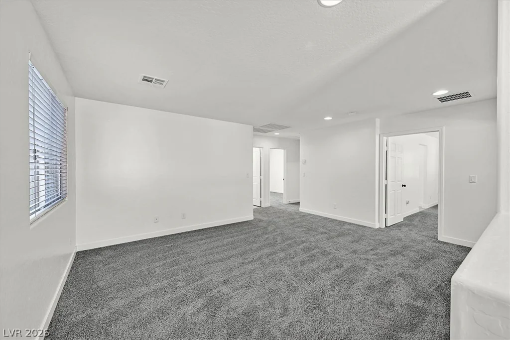 5702 Colbert, North Las Vegas, NV 89081
