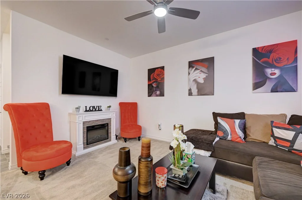 792 Grand Country, North Las Vegas, NV 89086