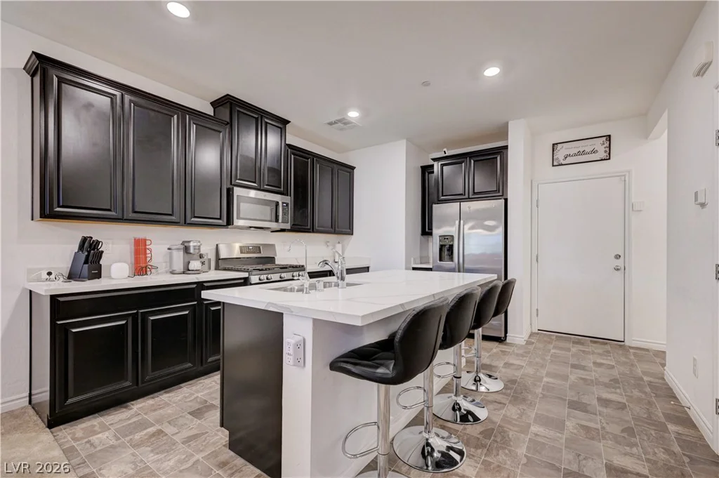 792 Grand Country, North Las Vegas, NV 89086