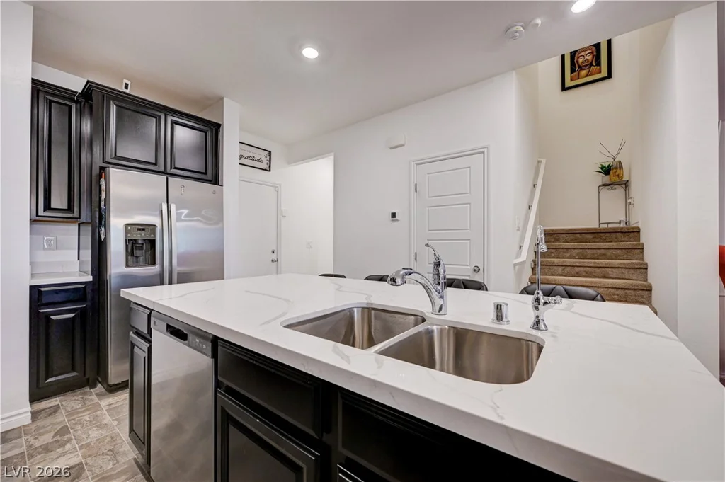792 Grand Country, North Las Vegas, NV 89086
