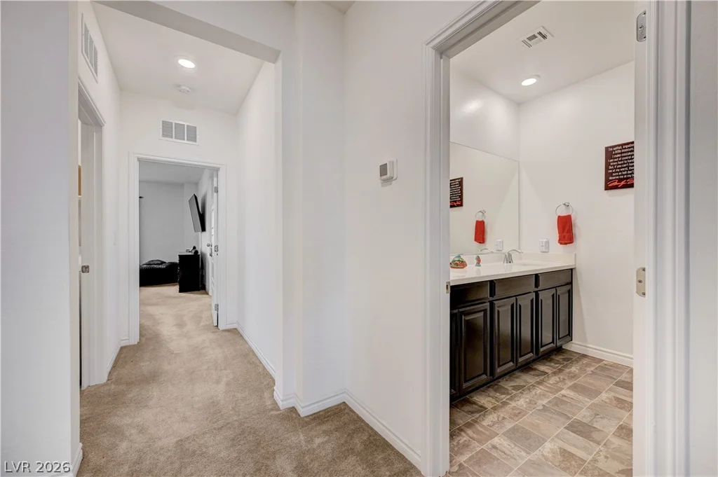 792 Grand Country, North Las Vegas, NV 89086