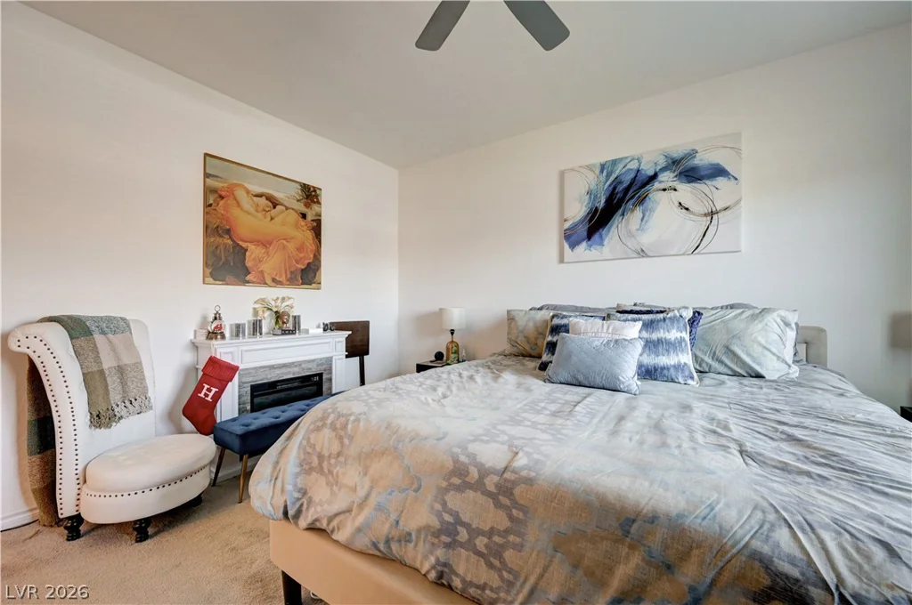792 Grand Country, North Las Vegas, NV 89086