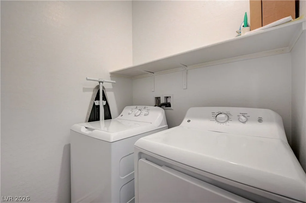 792 Grand Country, North Las Vegas, NV 89086