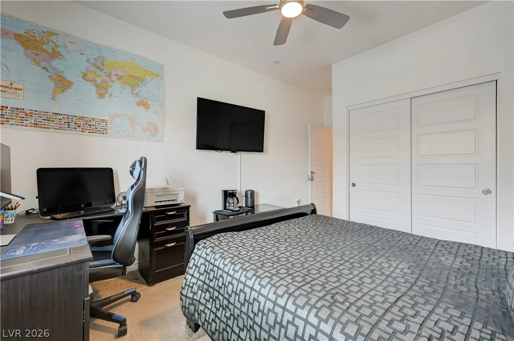 792 Grand Country, North Las Vegas, NV 89086