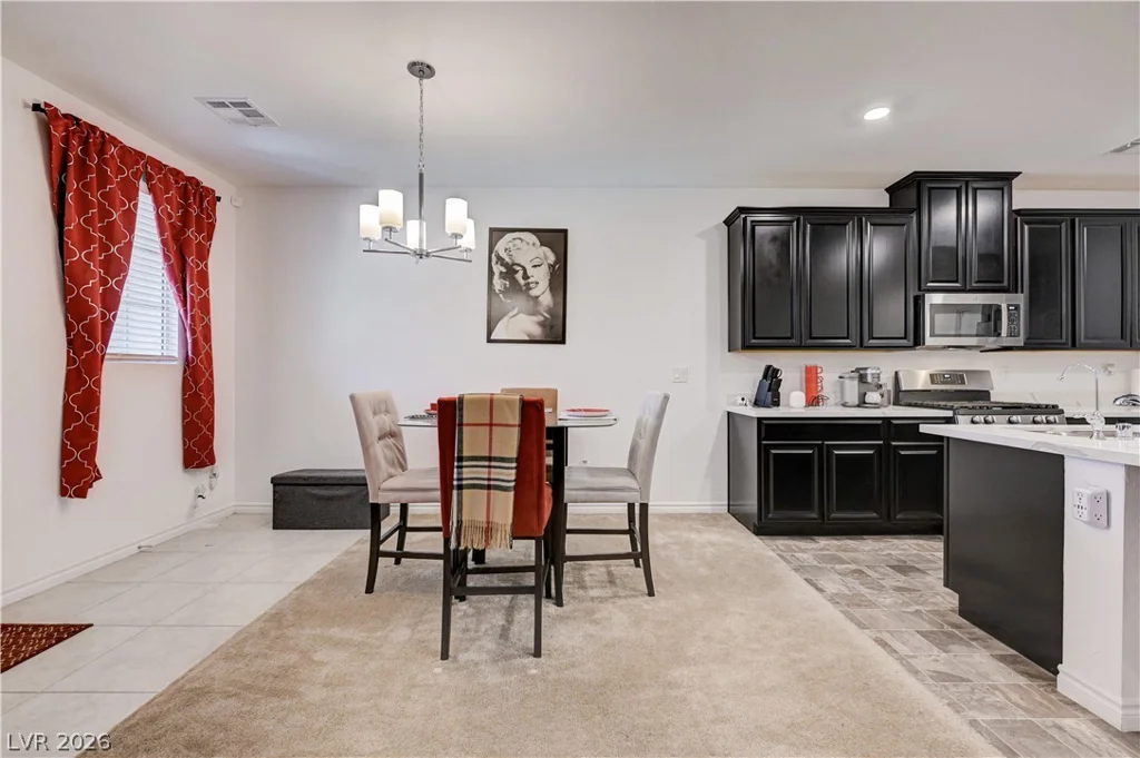 792 Grand Country, North Las Vegas, NV 89086