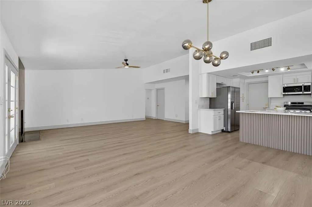 6308 Brea, Las Vegas, NV 89118