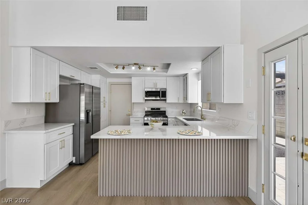 6308 Brea, Las Vegas, NV 89118